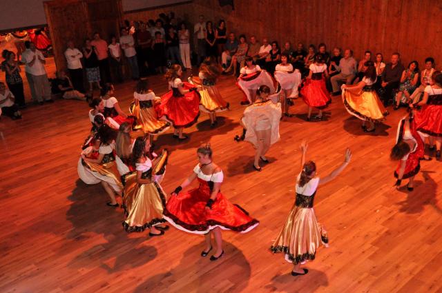 min 2010 10 10 station danse 291